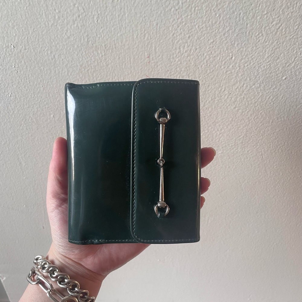 Vintage Gucci Tom Ford Dark Green Patent Leather Signature Horse-bit Wallet
